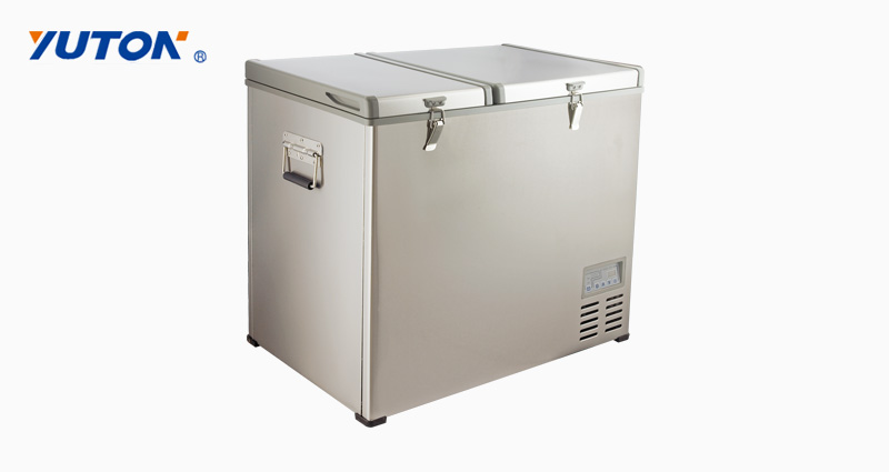 YT-B-120D 50L / 68L Betrouwbare DC 12 / 24V draagbare koelkast